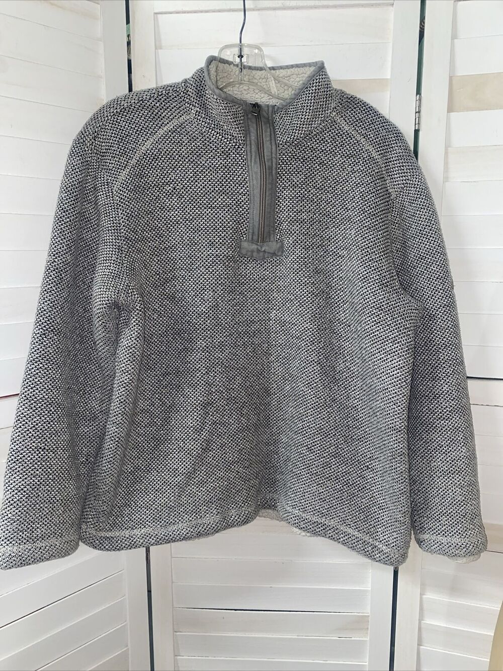 Orvis Men’s Fleece Lined Black Gray 1/4 Zip Pullover Sweatshirt Sz Medium